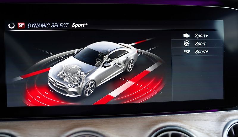 Mercedes-Benz CLS 400d AMG/4Matic/Burmester/s.kn - fotka 46 z 49