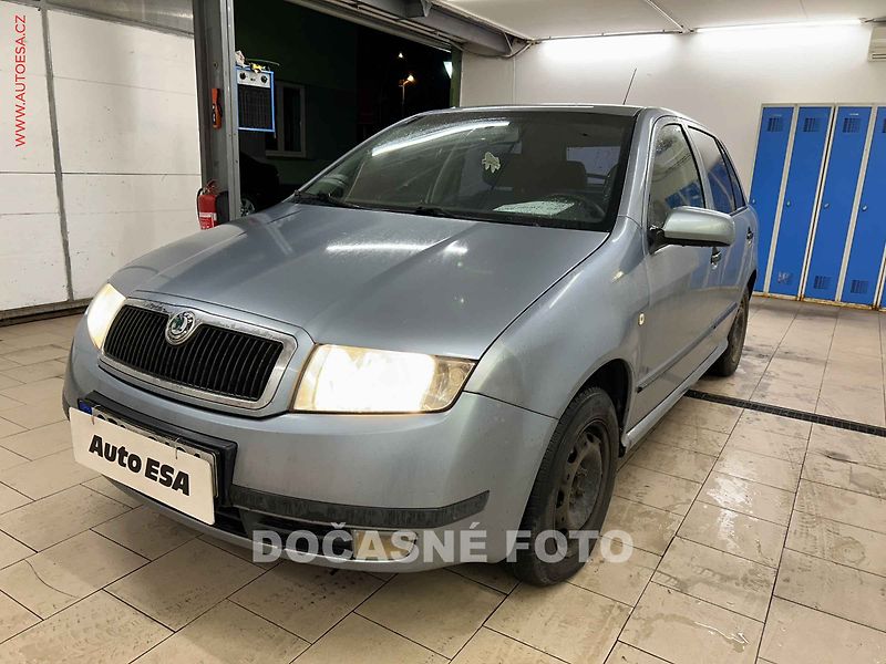 Škoda Fabia (2002) 1.4 16V, ČR, servis.kniha, AC - fotka 1 z 3
