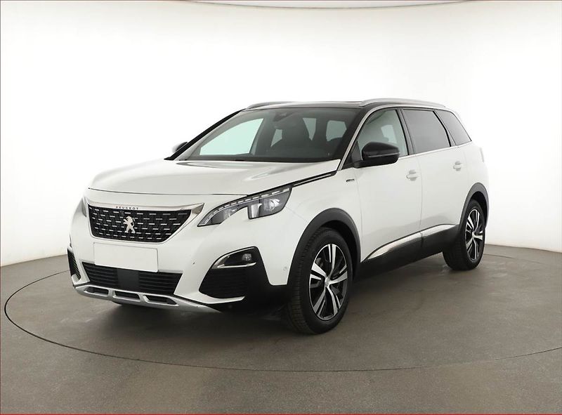 Peugeot 5008 (2019) GT Line 1.5 BlueHDi, 7 míst - fotka 2 z 17