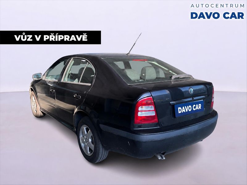 Škoda Octavia 1,6 MPI 75kW Tour Klima 2.Maj - fotka 3 z 12