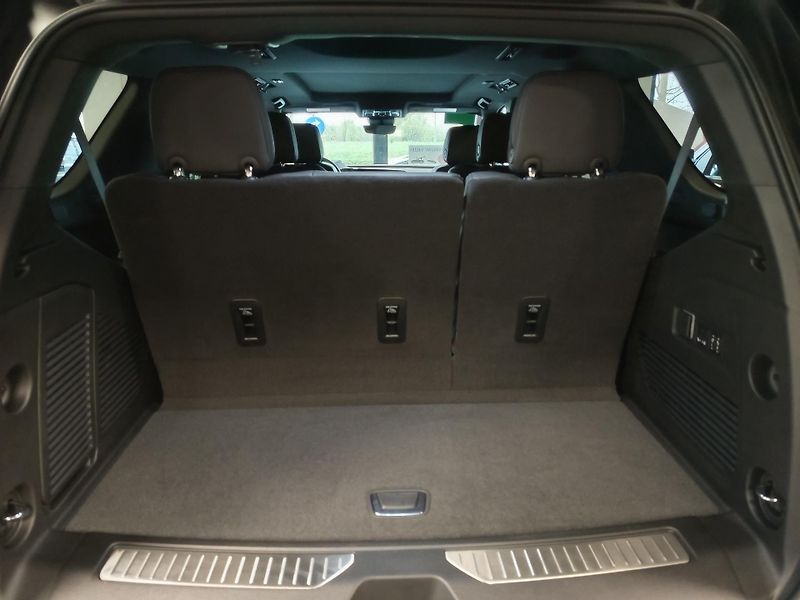 Chevrolet Tahoe (2026) High Country 2026,AWD,kola 24