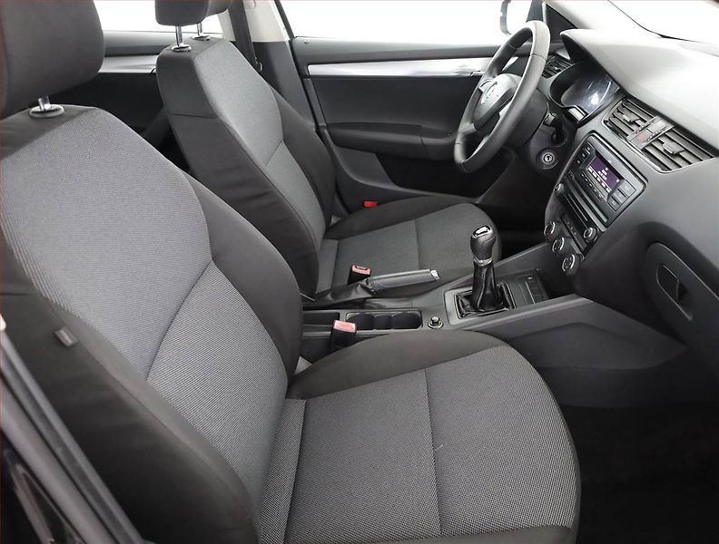 Škoda Octavia (2013) 1.2 TSI - fotka 7 z 14