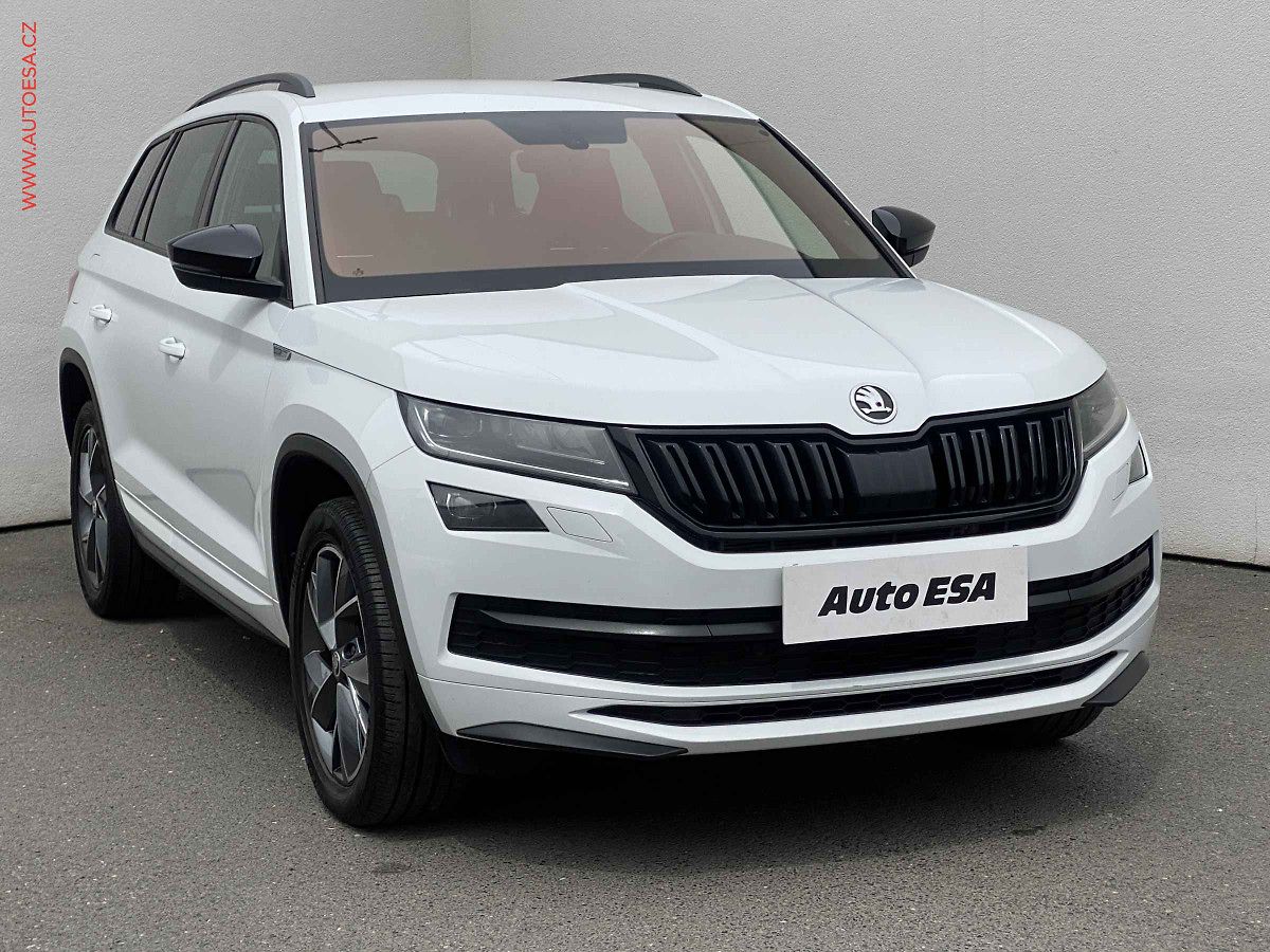 Škoda Kodiaq 2.0tsi 4x4, servis.kniha, AT