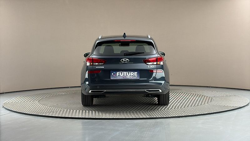 Hyundai i30 1.5 T-GDI Smart Kombi - fotka 5 z 25