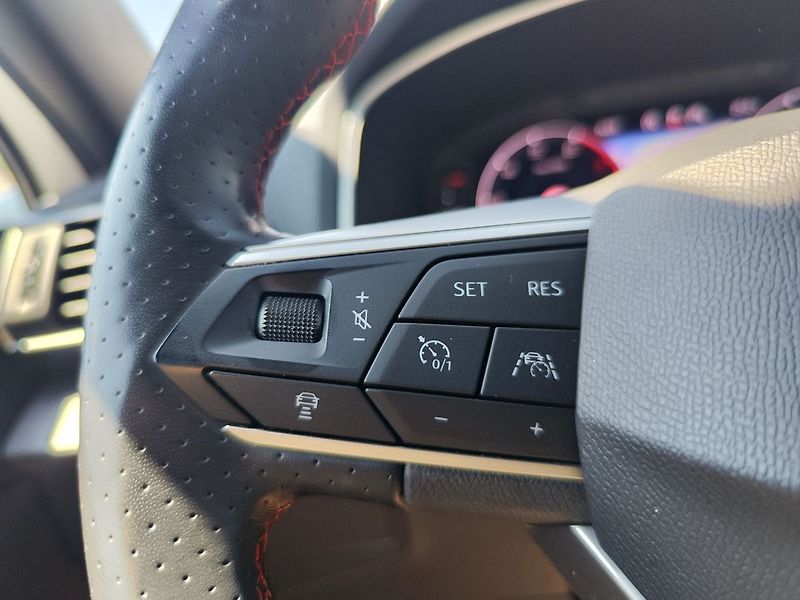 Seat Tarraco 2.0 TSI/140kW FR 4x4 AT - fotka 29 z 37