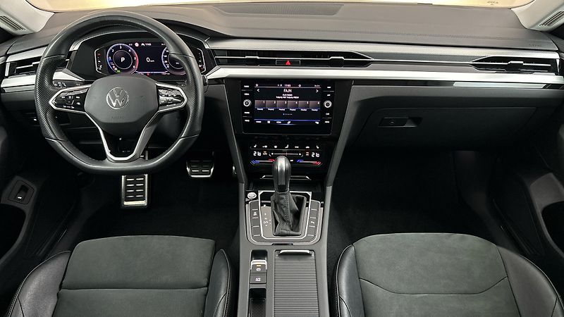 Volkswagen Arteon 2.0 TDI DSG Elegance Shooting - fotka 8 z 31