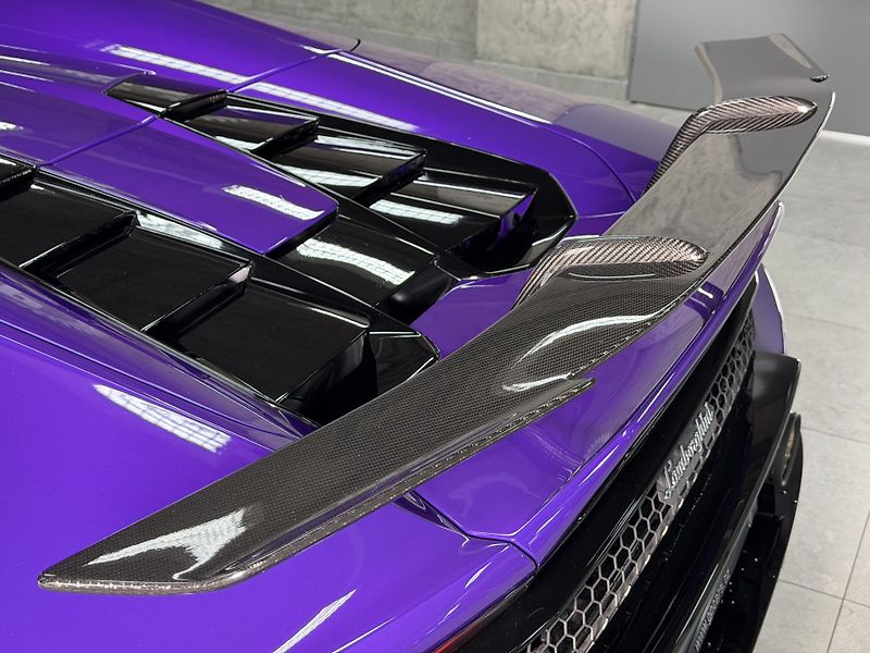 Lamborghini Huracán (2024) EVO SPYDER LIFT VIOLA PASIFAE - fotka 10 z 35