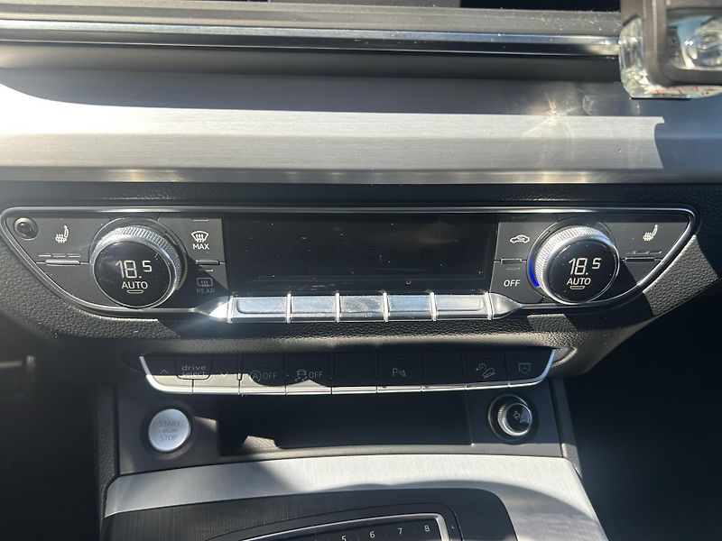 Audi Q5 2.0 TDi 140kW - fotka 21 z 27