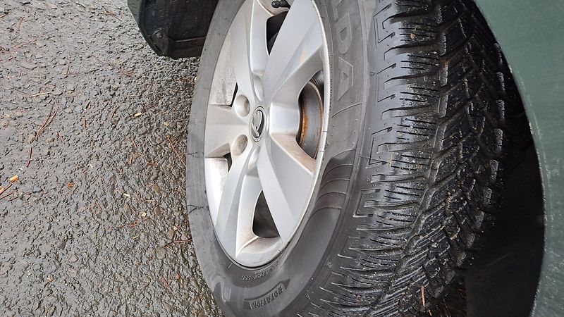 Škoda Superb 1.6 CRTDI DSG Comfort+Panorama - fotka 19 z 32