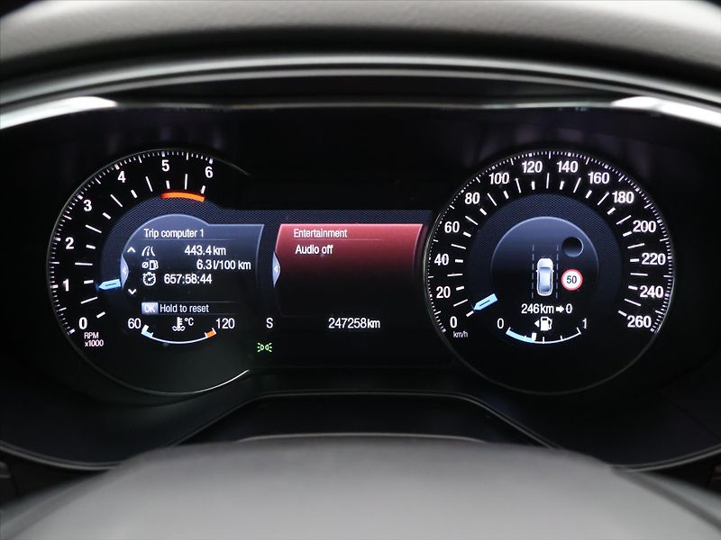 Ford Mondeo 2,0 TDCI 110kW Titanium Tažné - fotka 16 z 30