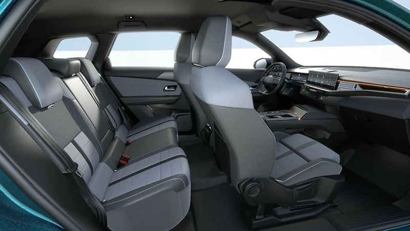 Opel Grandland (2026) Ultimate Hyb. 1.2T(107kW)eDCT6 - fotka 6 z 7