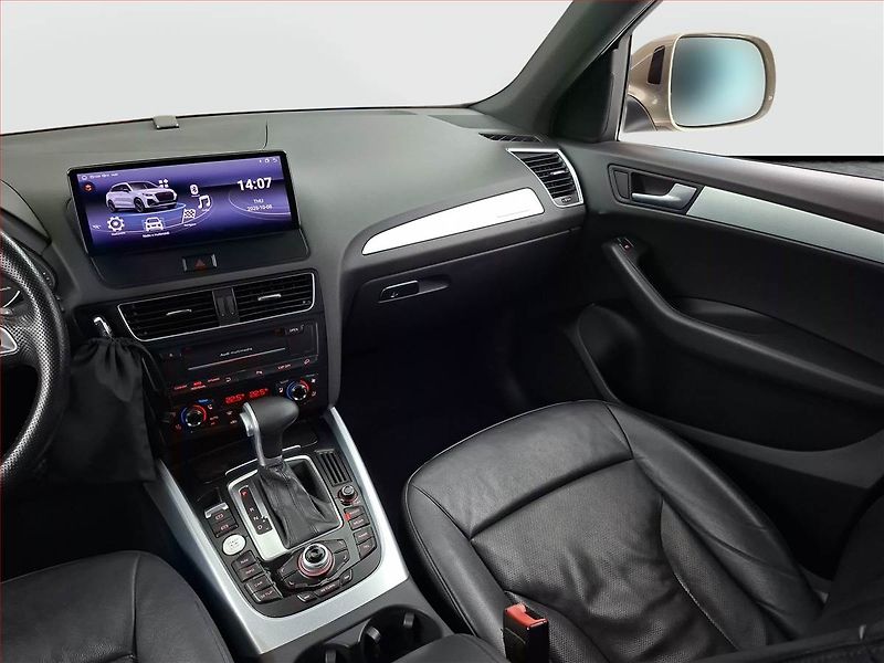Audi Q5 (2009) 3.0 TDI, 4X4, Automat, Navi - fotka 8 z 22