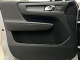 Volvo XC40 T3 R-DESIGN  - náhled 7