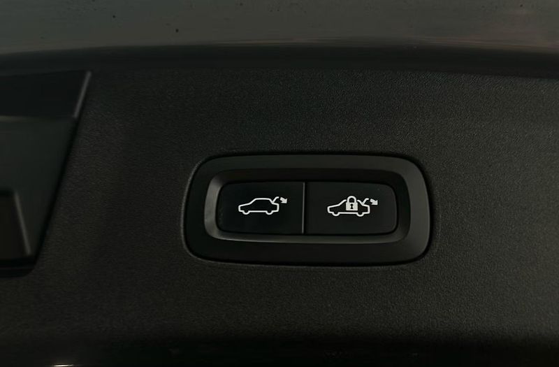 Polestar 2 LR AWD Plus 360kam Pano. Tažné - fotka 13 z 29