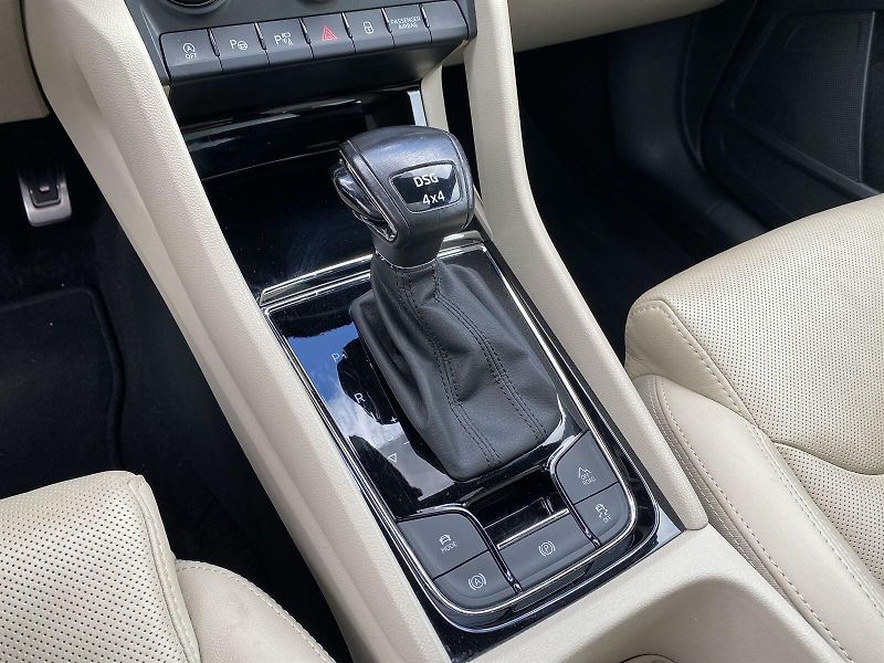 Škoda Kodiaq (2021) 2.0 TDI 4x4 DSG L&K - fotka 28 z 41