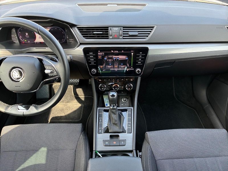 Škoda Superb (2023) STYLE 2.0TSI 140kW DSG CZ DPH - fotka 10 z 11