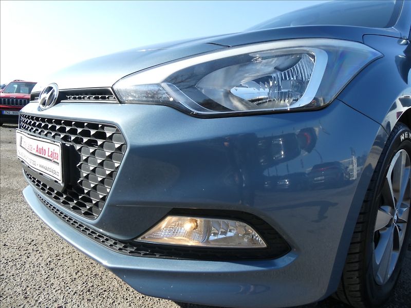 Hyundai i20 1,1 CRDi 1.majitel, webasto - fotka 4 z 43