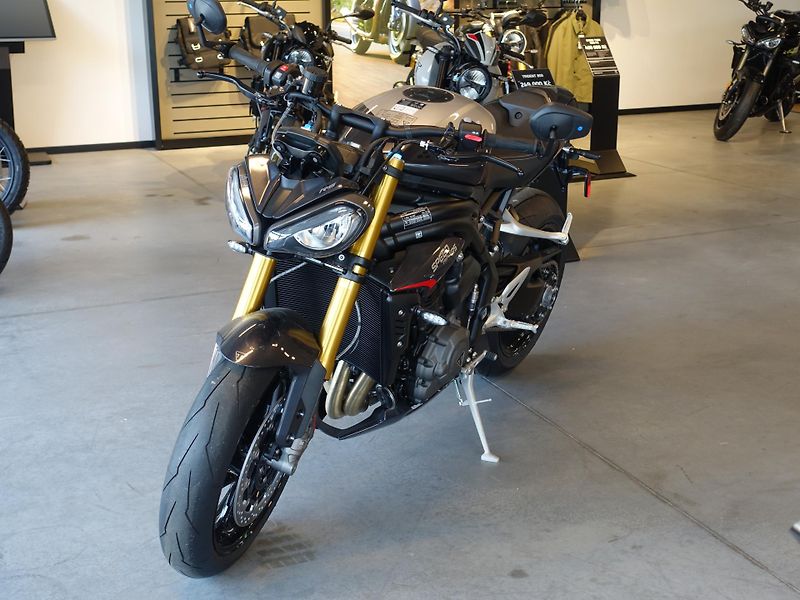 Triumph Speed Triple 1200 (2026) RS - fotka 7 z 12