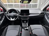 Hyundai i30 1,5 T DCT  WG FL Family Climat - náhled 14