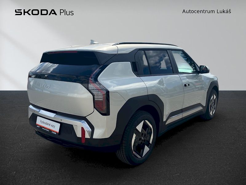 Kia EV3 (2026) - fotka 2 z 34