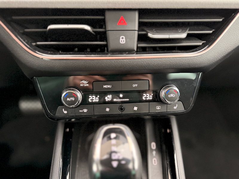 Škoda Kamiq (2025) SELEC TSI 85/1.0 A7F - fotka 33 z 34