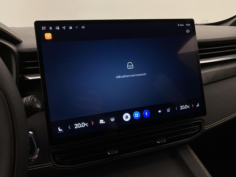 Lynk & Co 01 (2025) 01 CORE PHEV - fotka 76 z 90