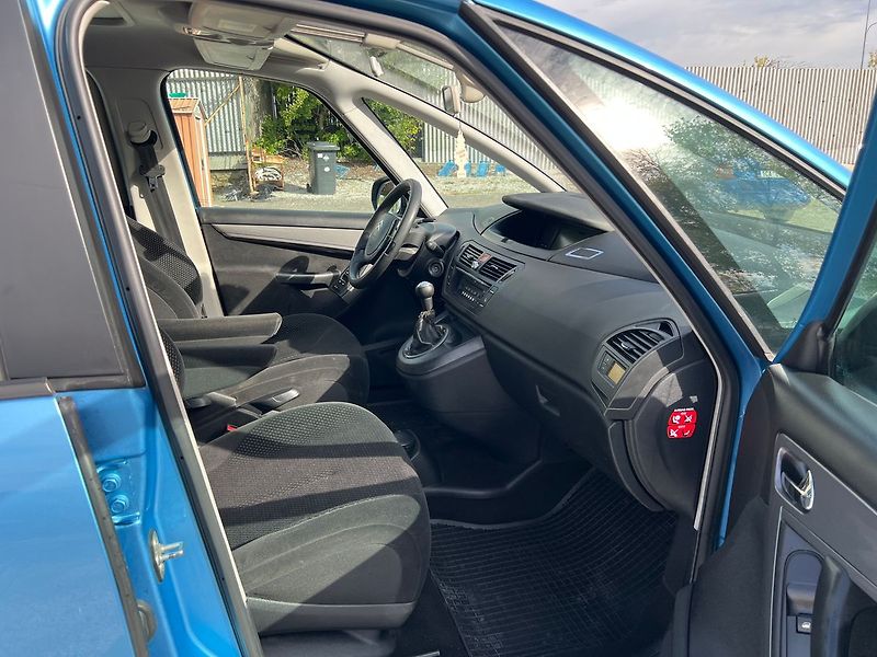 Citroën C4 Picasso 1,6 HDi - fotka 10 z 15
