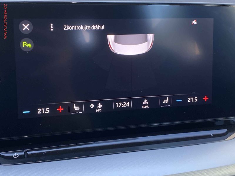 Škoda Octavia (2022) 2.0 TDi, 2.maj,ČR, Style - fotka 18 z 20