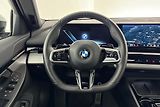 BMW Řada 5 540d xDrive Touring - náhled 9
