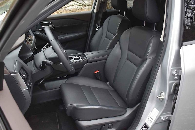 Nissan X-Trail zůstal věrný svým hodnotám i s jiným typem pohonu