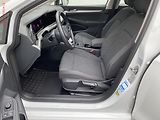 Volkswagen Golf (2022) 2.0 TDi, 2.maj,ČR, Life, LED - náhled 9