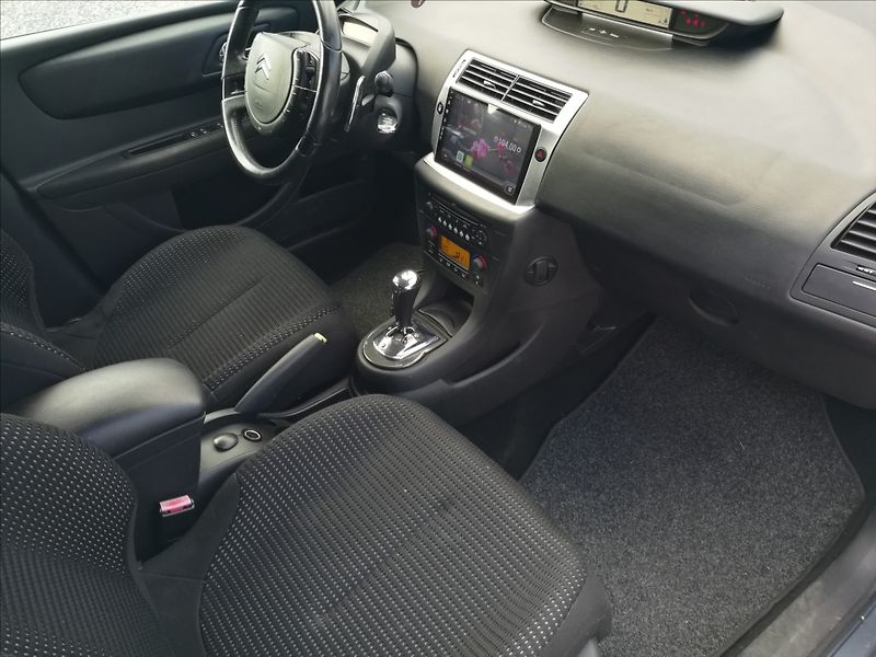 Citroën C4 1,6 HDi - fotka 13 z 20