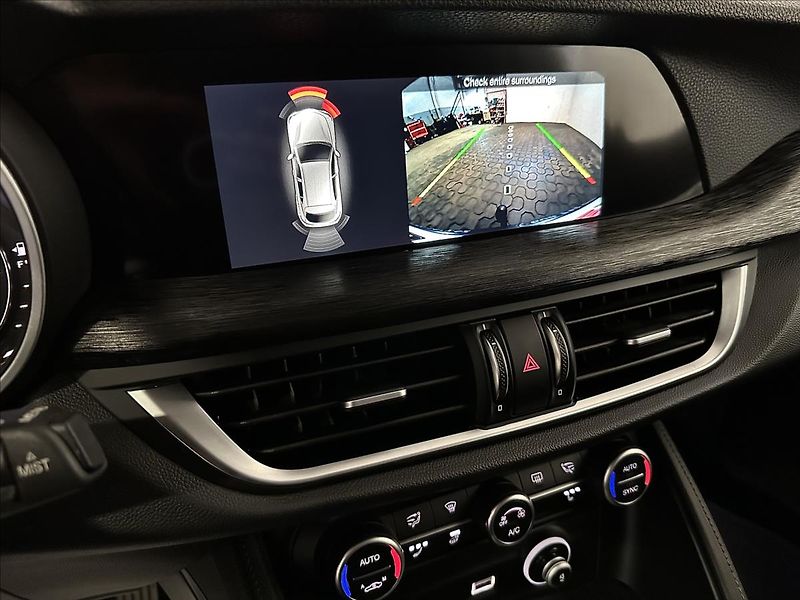 Alfa Romeo Stelvio 2.2JTDM 154kW Q4 SUPER 2XKOLA - fotka 24 z 40