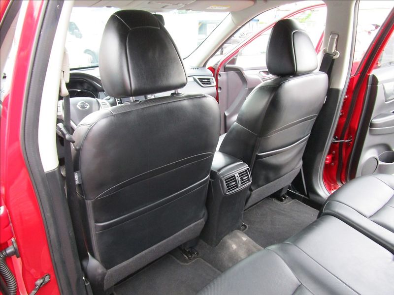 Nissan X-Trail 1.6dCi 96kW 4x4 Tekna, 1.maj. - fotka 39 z 78
