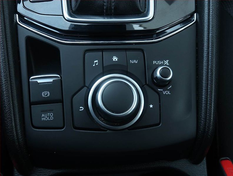 Mazda CX-5 (2018) 2.0 Skyactiv-G - fotka 20 z 23