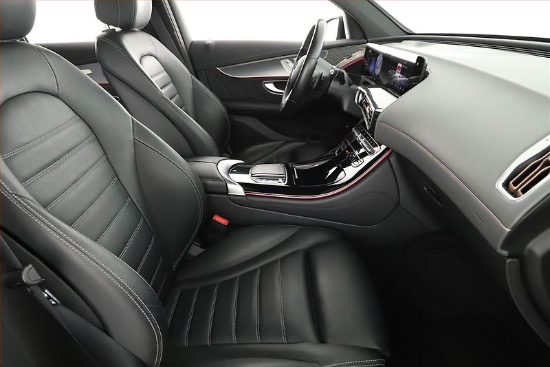 Mercedes-Benz EQC (2020) 400 4MATIC, SoH 95% - fotka 7 z 21