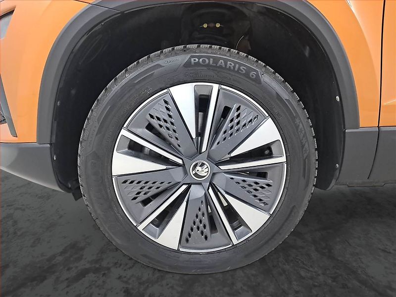 Škoda Karoq (2023) 2.0 TDI - fotka 15 z 20
