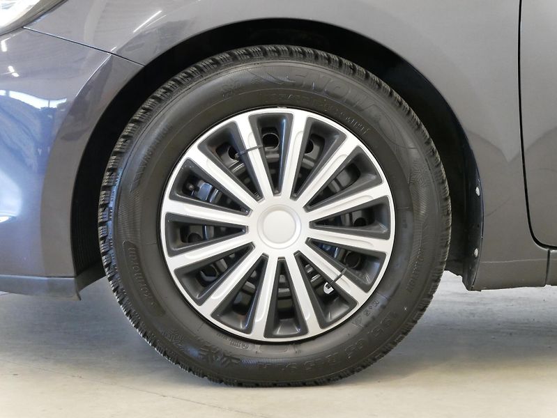 Kia Ceed - fotka 10 z 23