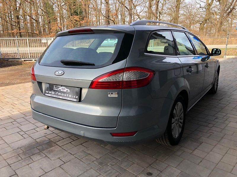 Ford Mondeo (2008) 2.0 TDCi Ghia - fotka 5 z 29