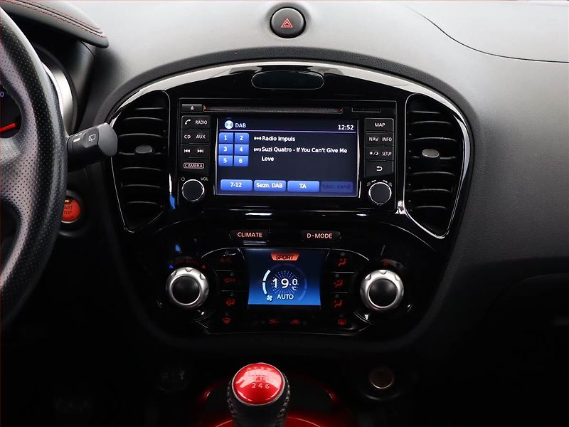 Nissan Juke (2017) 1.2 DIG-T, Navi, Tempomat - fotka 10 z 18