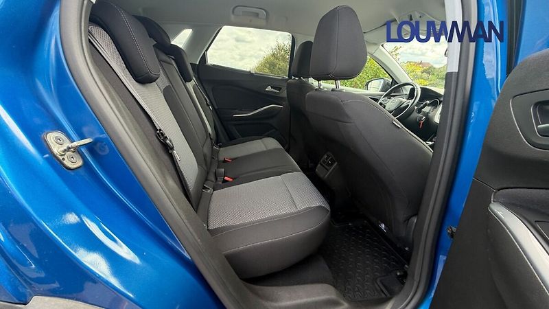 Opel Grandland X 1.2T INOVATION - fotka 20 z 25