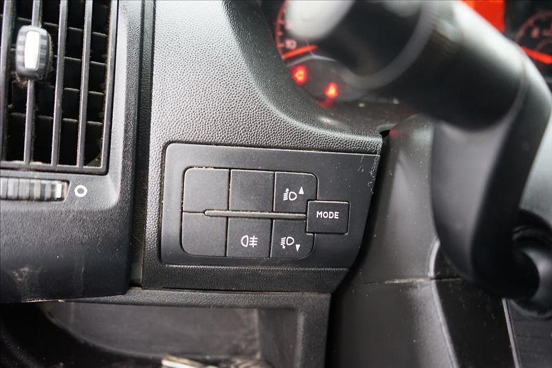 Citroën Jumper 2,0 BlueHDi  L1H1 tažné - fotka 16 z 18