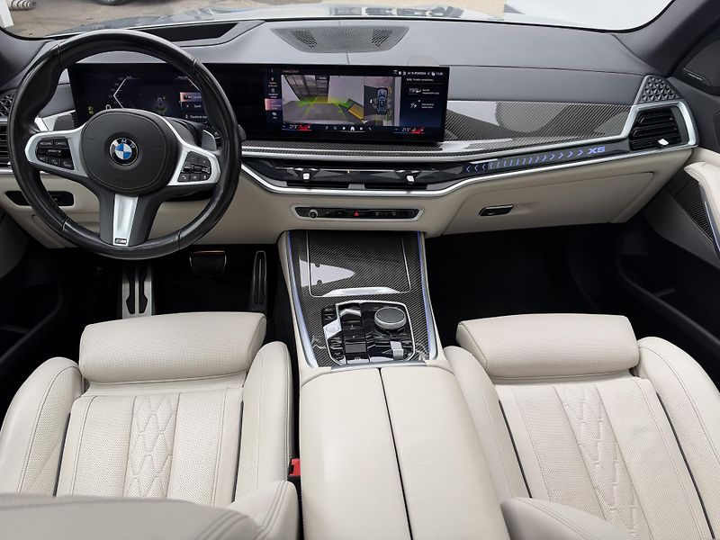 BMW X5 30d M paket - fotka 10 z 16