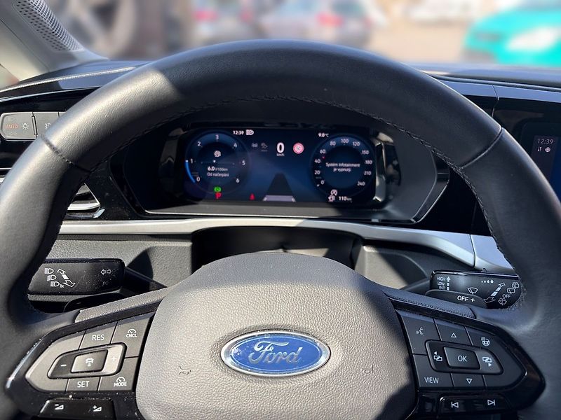 Ford Tourneo Connect L1 TITANIUM CZ ZÁRUKA od - fotka 8 z 19