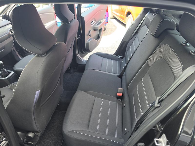 Dacia Sandero 1.0 67kw Kei Navi Kamera 6tiR - fotka 9 z 19