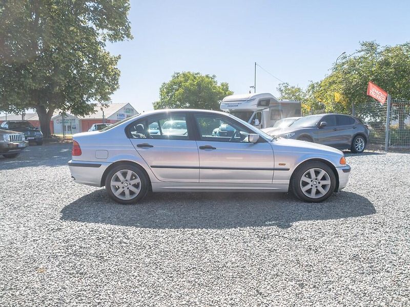 BMW Řada 3 (2000) 1.9i 77KW DIGI – po servisu - fotka 4 z 32