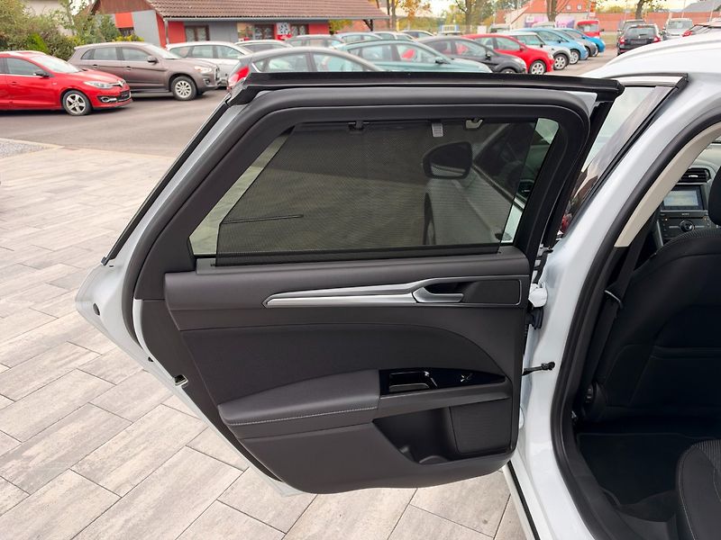 Ford Mondeo (2018) 2,0 TDCI 132 Kw Aut. Titanium - fotka 11 z 33