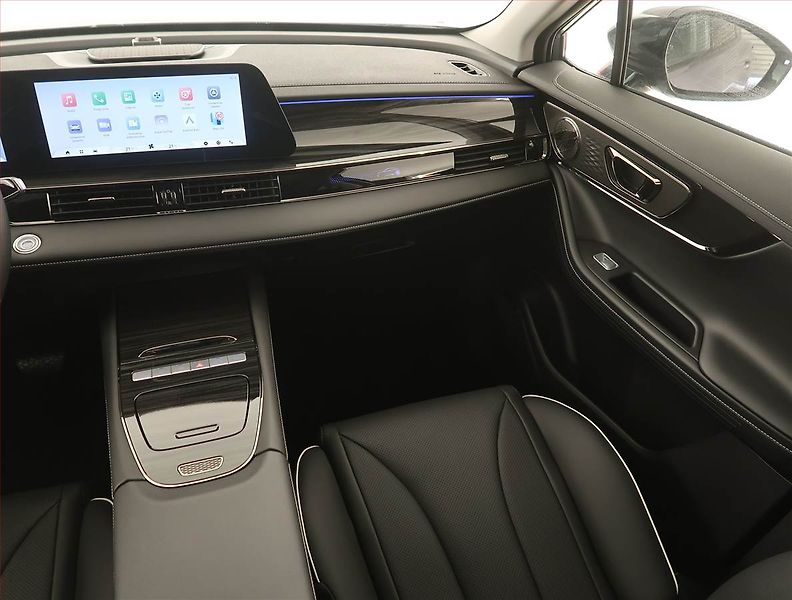 Omoda 5 (2025) Comfort 1.6 T - fotka 8 z 17