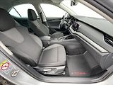 Škoda Octavia 2,0 TDI DSG Ambition Plus LED - náhled 17