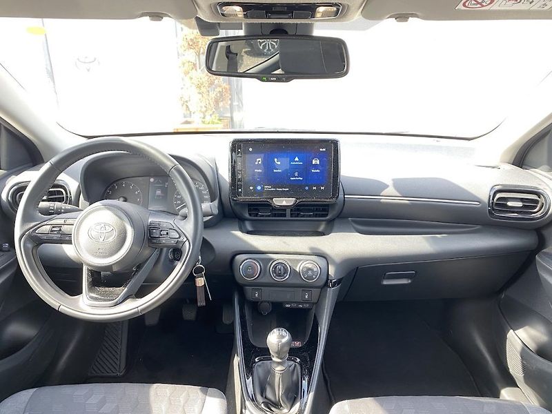 Toyota Yaris 1.5i, ČR, Style, záruka - fotka 10 z 15